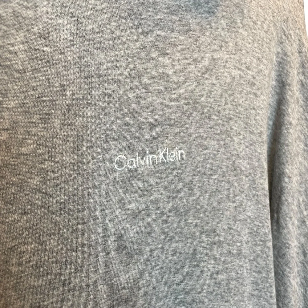 Calvin Klein Sleepwear Dolman Sleeve Hoodie Grey Medium NWOT - Picture 4 of 7